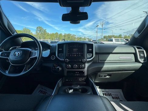 Used 2019 RAM 1500 Big Horn AWD/4WD image 7