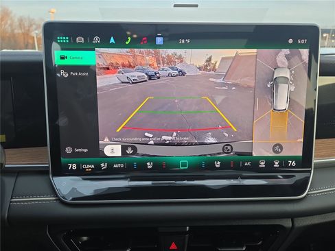 New 2026 Volkswagen Tiguan SEL R-Line image 20