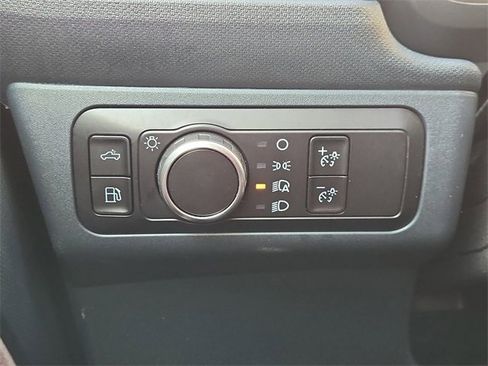 Used 2023 Ford Maverick XLT image 16