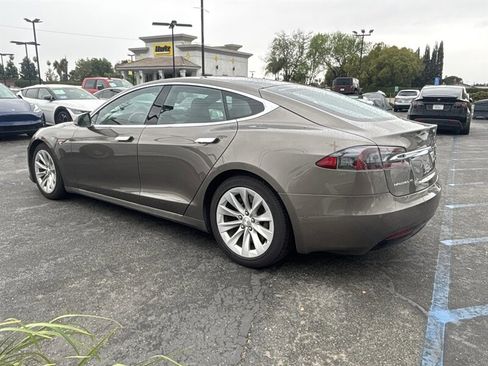 Used 2016 Tesla Model S 75D image 4