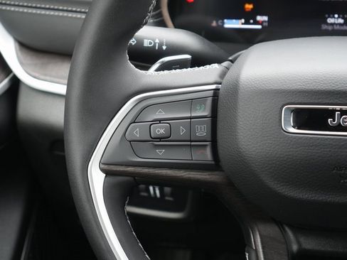 New 2026 Jeep Grand Cherokee L Limited image 17