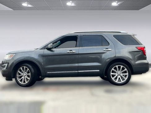 Used 2016 Ford Explorer Limited image 2