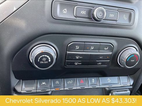 Used 2025 Chevrolet Silverado 1500 Custom Trail Boss w/ LPO, Dark Essentials Package AWD/4WD image 30