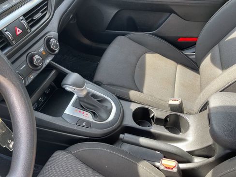 Used 2023 Kia Forte LXS FWD image 20