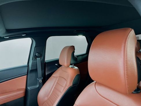 Used 2024 Kia Sportage SX AWD/4WD image 25