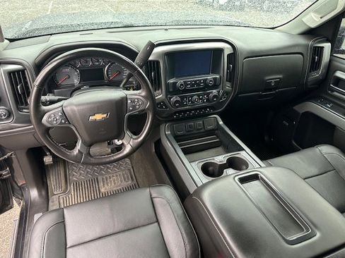 Used 2015 Chevrolet Silverado 2500 LTZ w/ LTZ Plus Package image 30