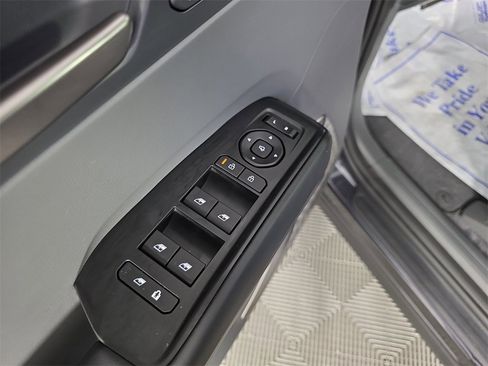 Used 2026 Kia EV9 Light image 20