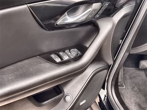 Used 2023 Chevrolet Blazer Premier w/ Enhanced Convenience Package image 30