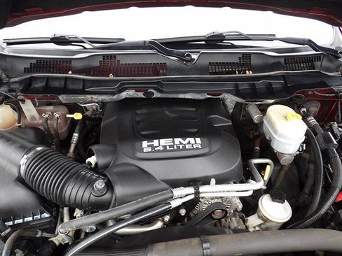 Used 2017 RAM 3500 Laramie w/ Convenience Group image 21