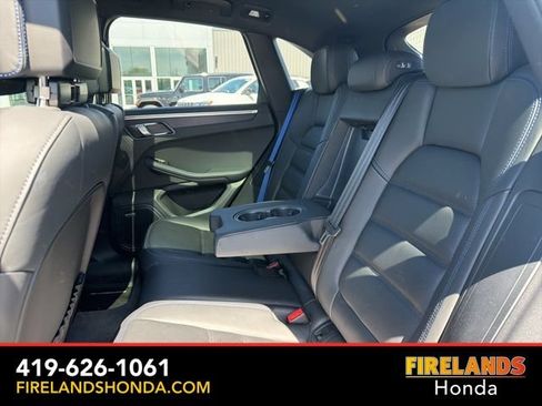Used 2023 Porsche Macan GTS AWD/4WD image 34