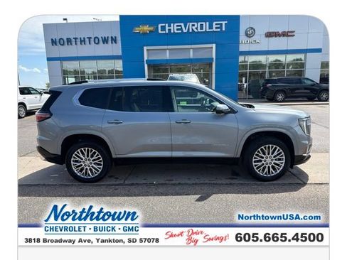 Used 2024 GMC Acadia Denali AWD/4WD image 7