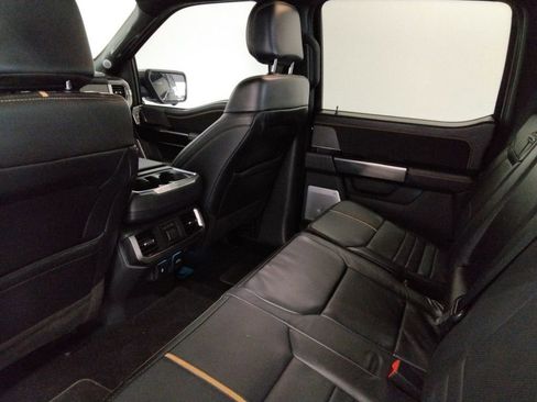 Used 2021 Ford F150 Platinum w/ FX4 Off-Road Package image 41
