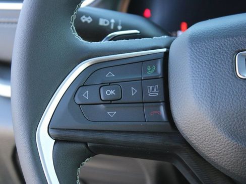 New 2025 Jeep Grand Cherokee Laredo image 14