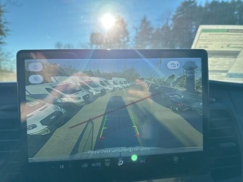 New 2026 Ford Transit 250 148 Medium Roof w/ Load Area Protection Package image 18