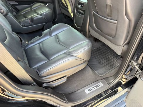 Used 2019 Cadillac Escalade Premium Luxury AWD/4WD image 60