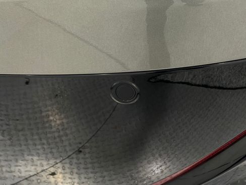 Used 2020 Land Rover Range Rover Velar R-Dynamic S image 13