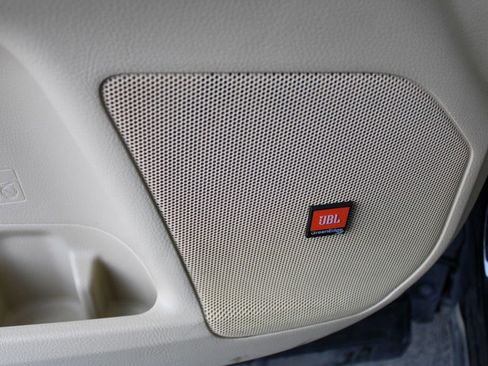 Used 2015 Toyota Highlander Limited Platinum image 23