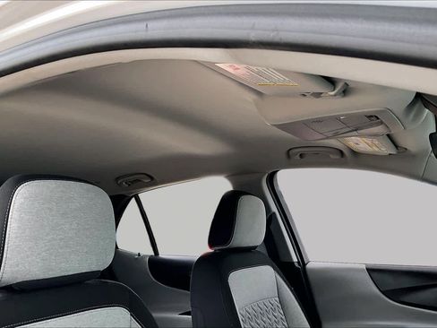 Used 2022 Chevrolet Equinox LT FWD image 14