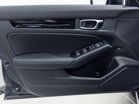 Used 2025 Honda Civic Sport Touring image 11