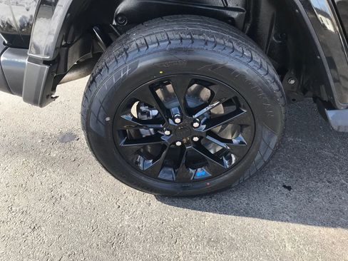 Used 2023 Jeep Wrangler Unlimited Sahara w/ Cold Weather Group image 45