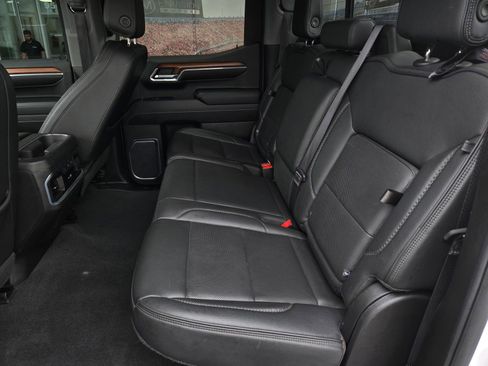 Used 2022 GMC Sierra 1500 Denali image 12