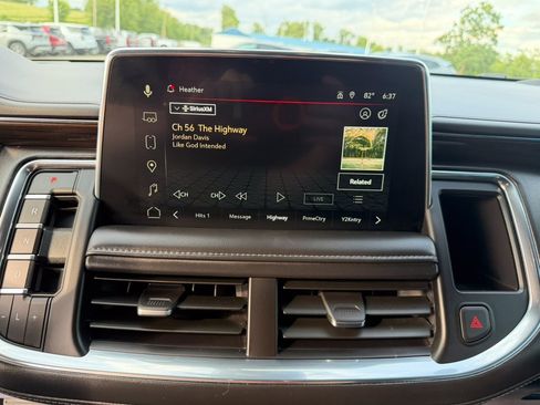 Certified 2024 GMC Yukon SLE w/ Max Trailering Package AWD/4WD image 28