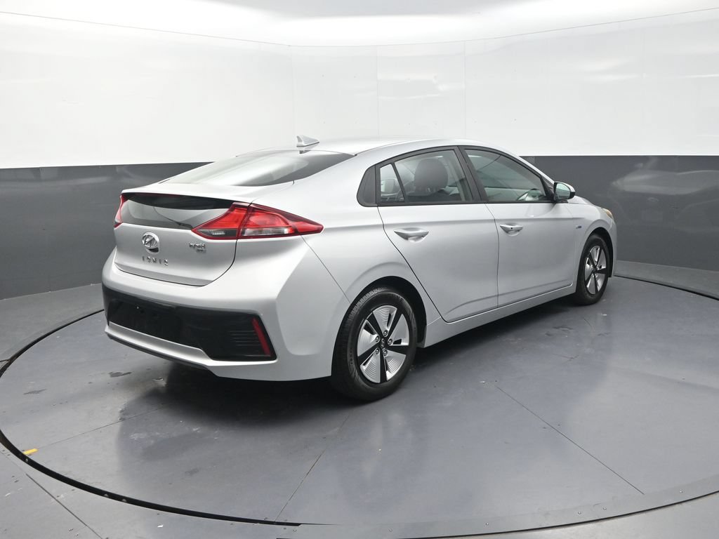Used 2018 Hyundai Ioniq Blue FWD image 10