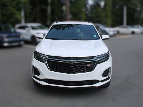 Used 2023 Chevrolet Equinox RS FWD image 17