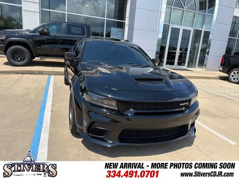 Used 2023 Dodge Charger SRT Hellcat w/ Harman/Kardon Audio Group RWD image 2