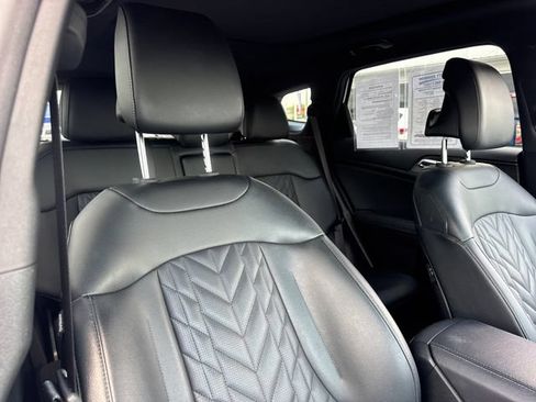 Used 2023 Kia Sportage X-Pro Prestige AWD/4WD image 30