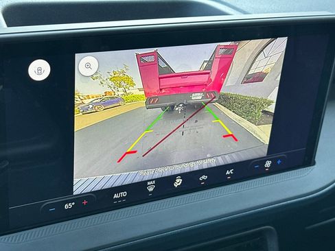 New 2025 Ford Maverick XLT w/ Black Appearance Package image 18