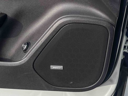 Used 2019 Chevrolet Blazer Premier w/ Sun and Wheels Package image 46