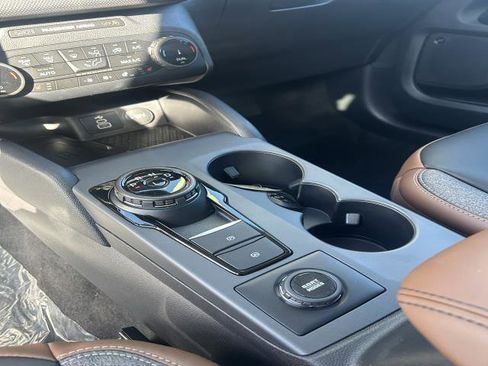 Used 2024 Ford Bronco Sport Outer Banks w/ Tech Package image 25