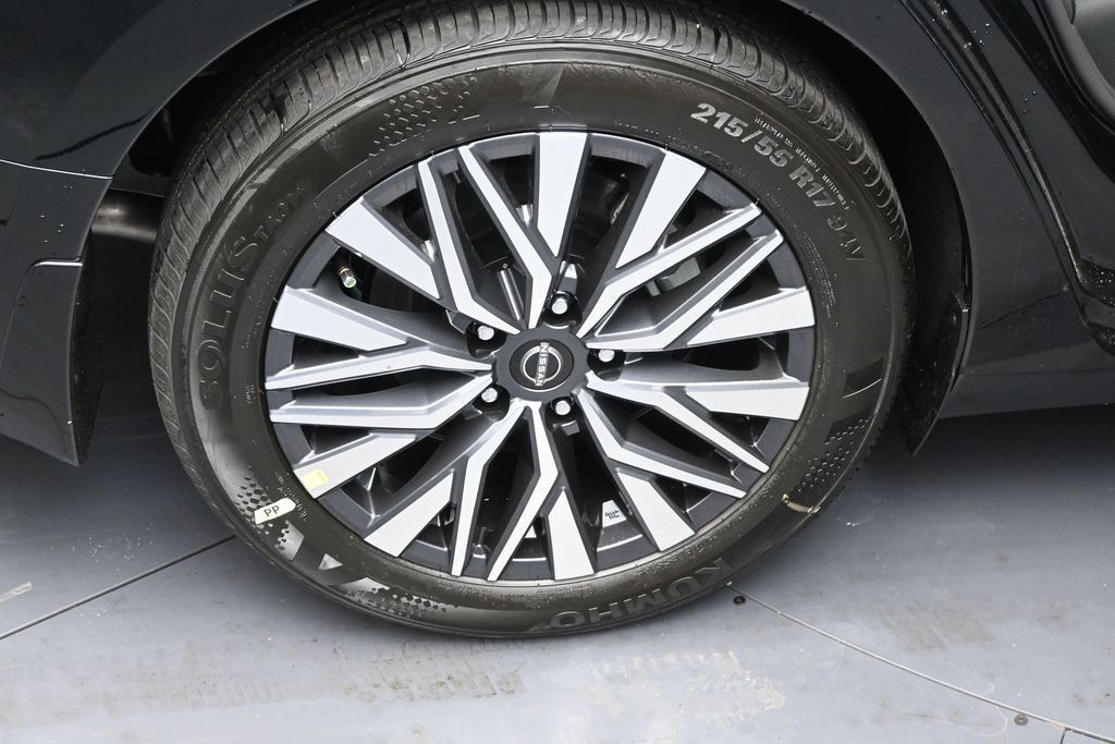 New 2026 Nissan Altima 2.5 SV FWD image 5