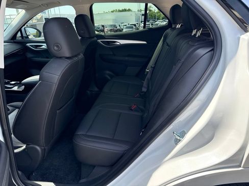 Used 2024 Buick Envision Avenir AWD/4WD image 11