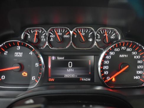 Used 2015 GMC Sierra 1500 SLT w/ Driver Alert Package AWD/4WD image 15