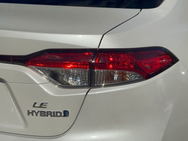 Used 2024 Toyota Corolla LE FWD image 11