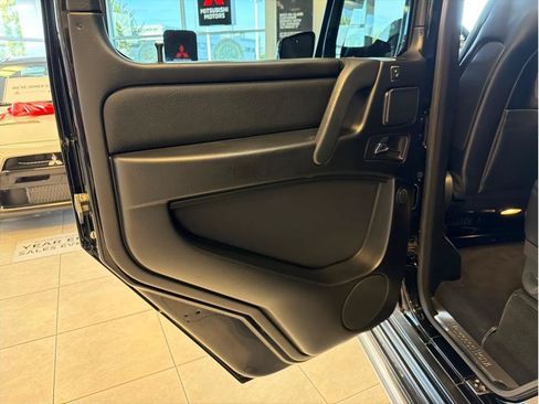 Used 2016 Mercedes-Benz G 550 image 12