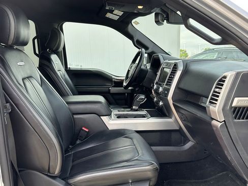 Used 2017 Ford F150 Platinum image 21
