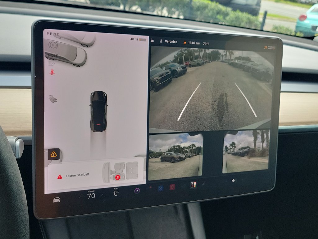 Used 2022 Tesla Model Y Long Range AWD/4WD image 31