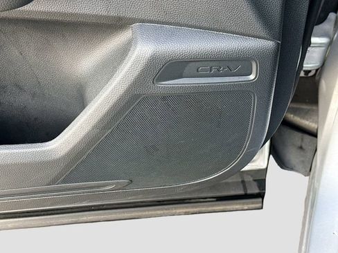 Used 2024 Honda CR-V LX image 18