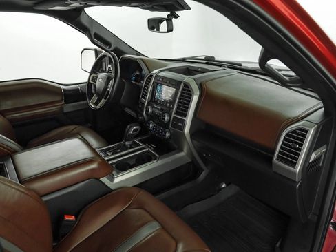 Used 2018 Ford F150 Platinum w/ Equipment Group 701A Luxury AWD/4WD image 10