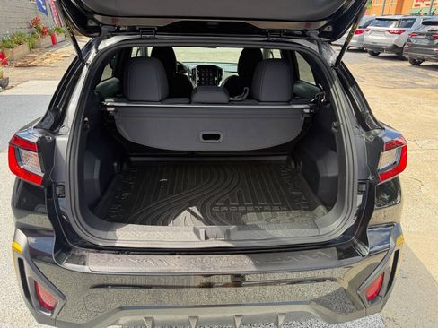 Used 2024 Subaru Crosstrek 2.5i Sport AWD/4WD image 9