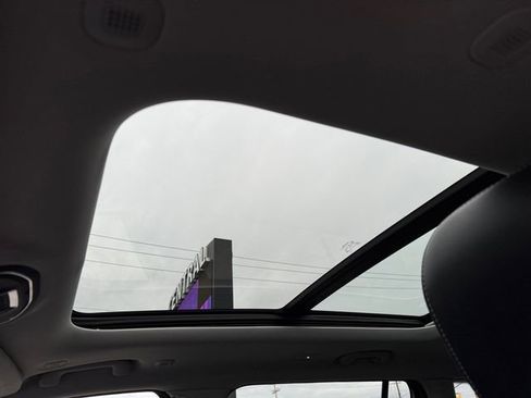 Certified 2023 Jeep Grand Cherokee L Limited w/ Trailer Tow Group (B) image 14