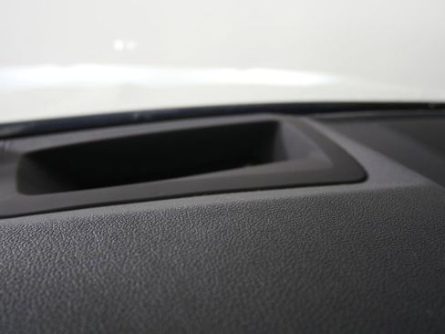 Certified 2025 BMW X4 M40i image 24