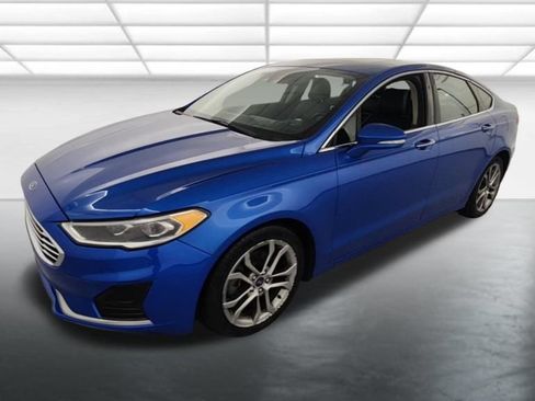 Used 2019 Ford Fusion SEL FWD image 2