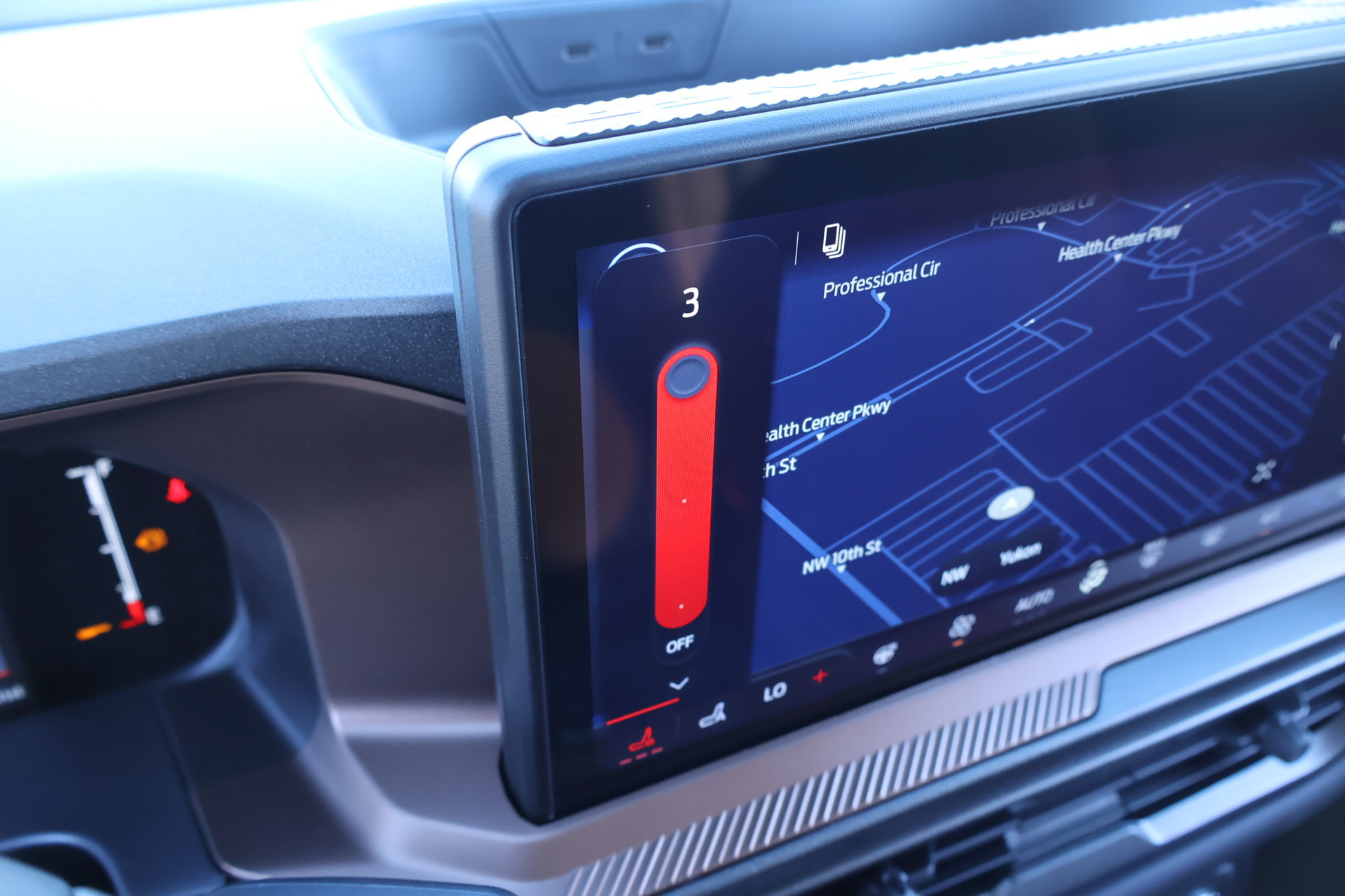 New 2026 Ford Bronco Sport Outer Banks w/ Outer Banks Tech Package+ AWD/4WD image 8