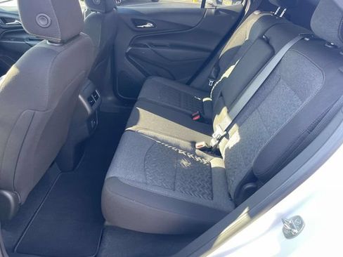Certified 2023 Chevrolet Equinox LT FWD image 11