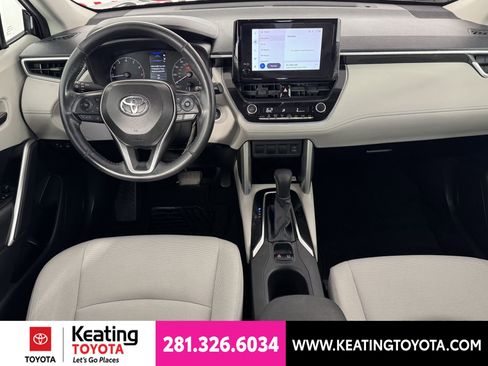 Certified 2023 Toyota Corolla Cross LE FWD image 24