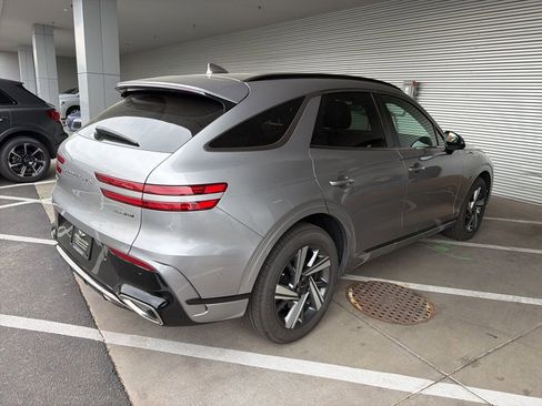 Used 2026 Genesis GV70 3.5T Sport Advanced image 4